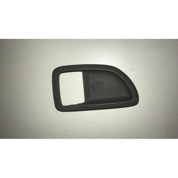 Moldura Maçaneta Interna Lado Esq Hyundai Tucson 06/16 Preto