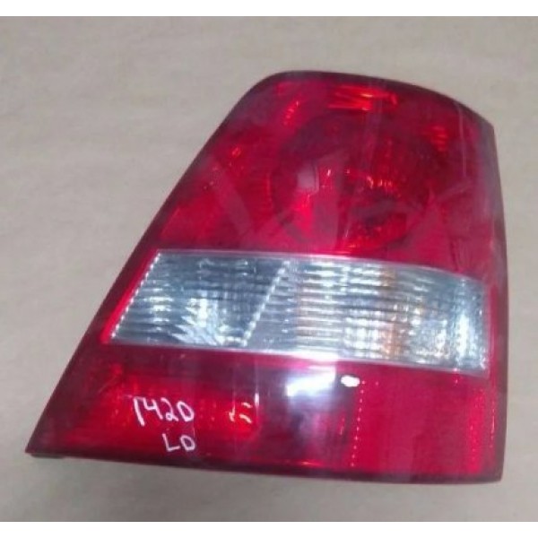 Lanterna Sorento 2004 A 2009 Lado Direito Modelo Lamapada