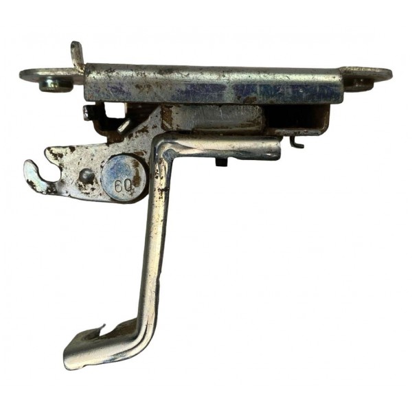 Fechadura Esquerda Tampa Traseira Toyota Hilux 2012 A 2015